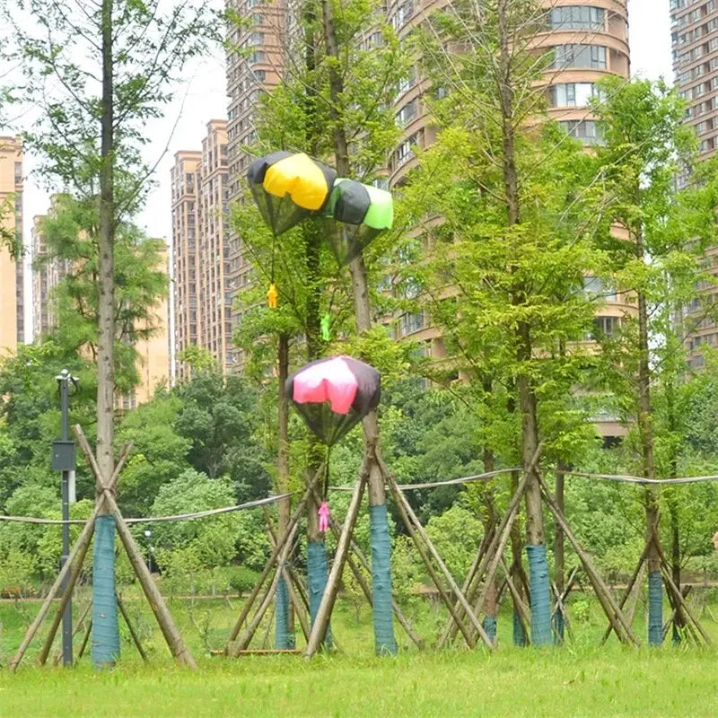 4pcs Color Random Hand Throwing Parachute