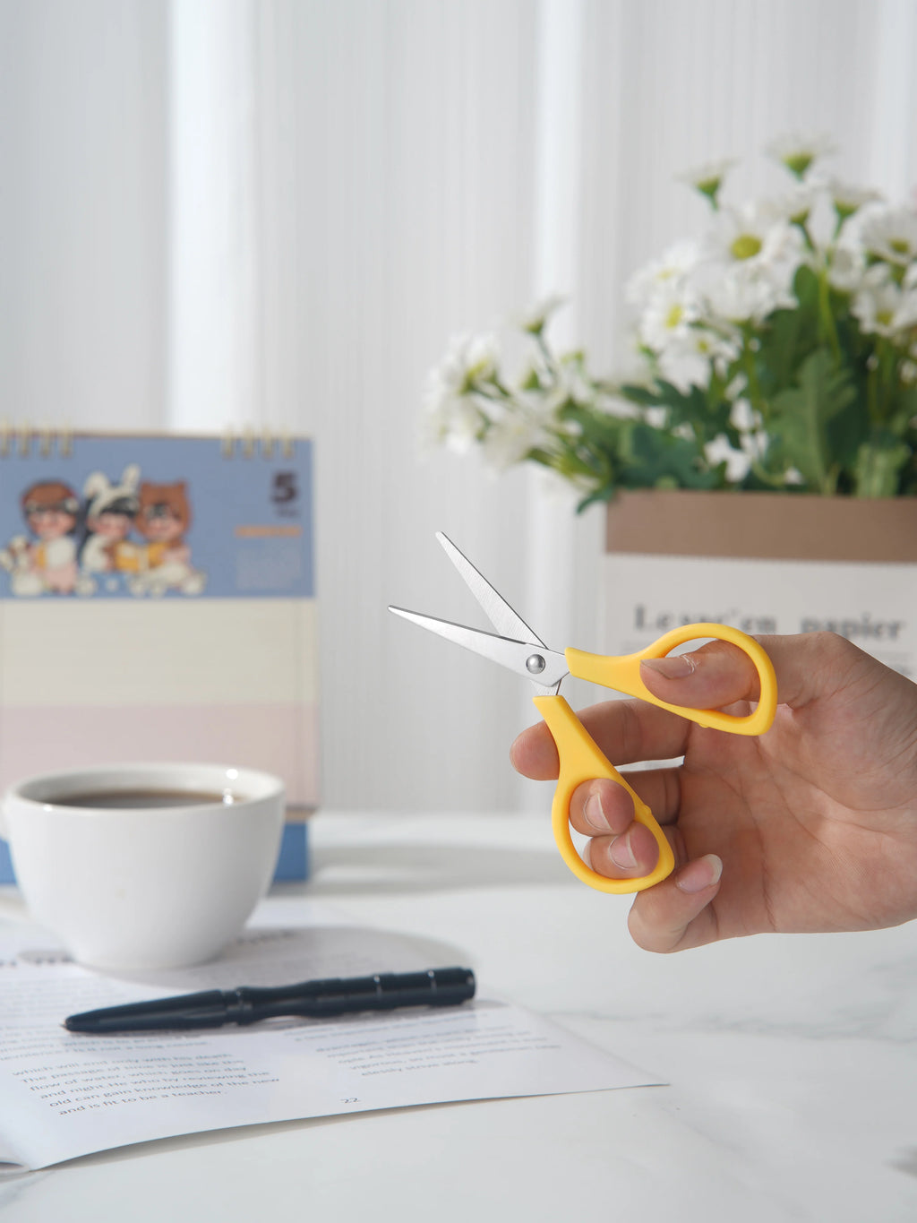 With Cover Safety Scissors