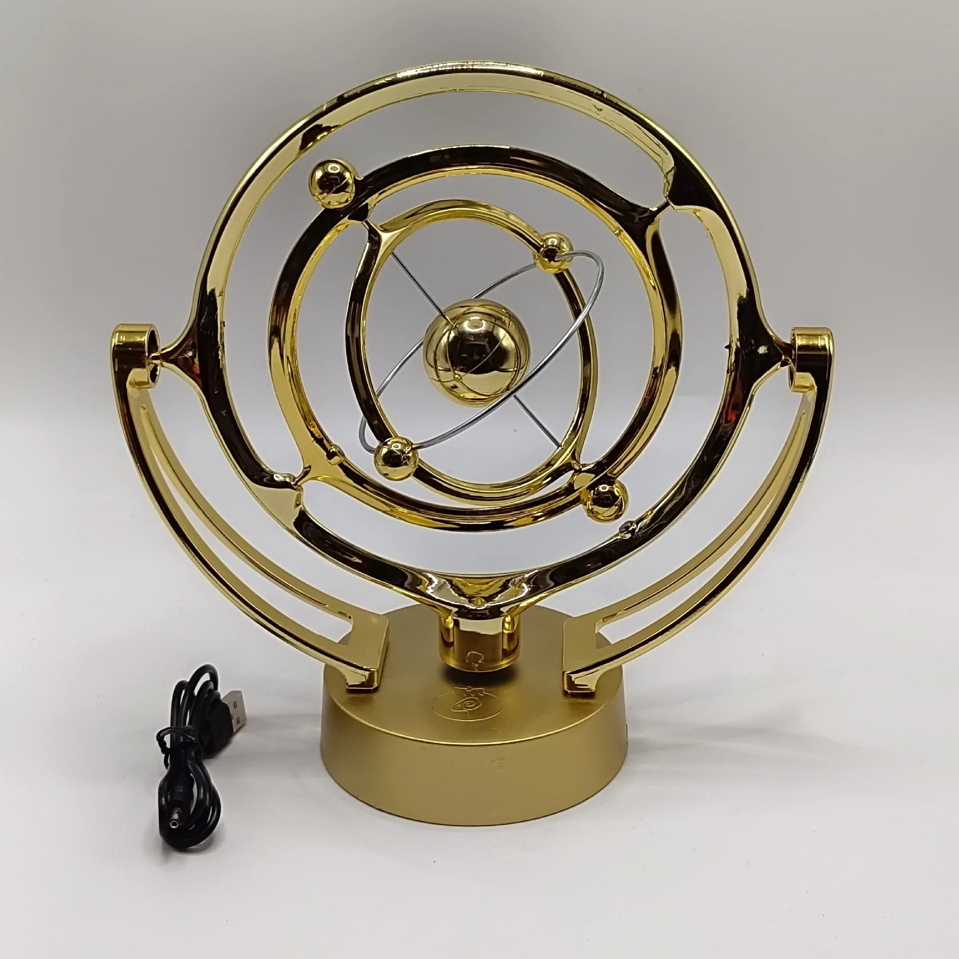 USB Powered Perpetual Motion Desk