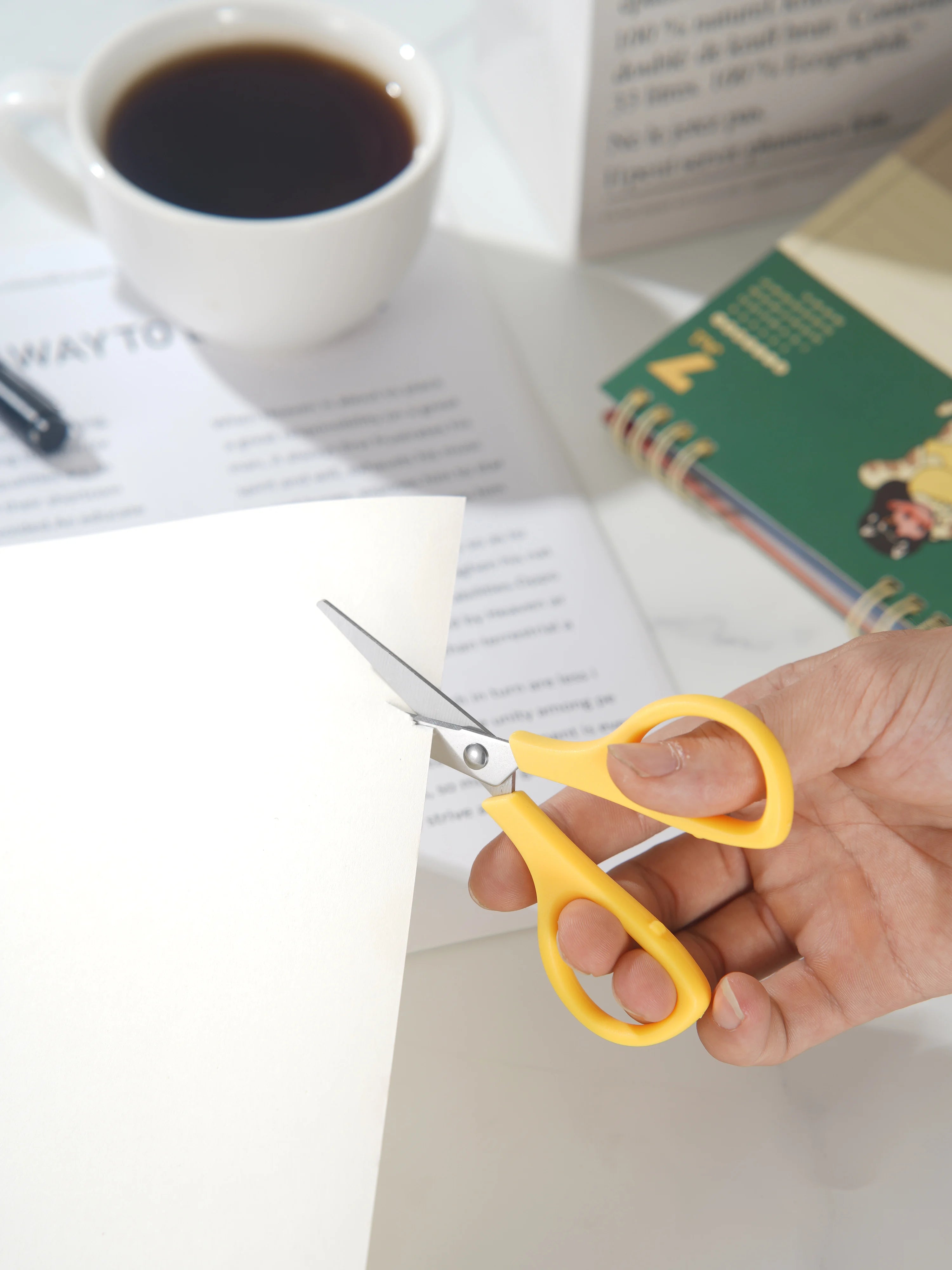 With Cover Safety Scissors